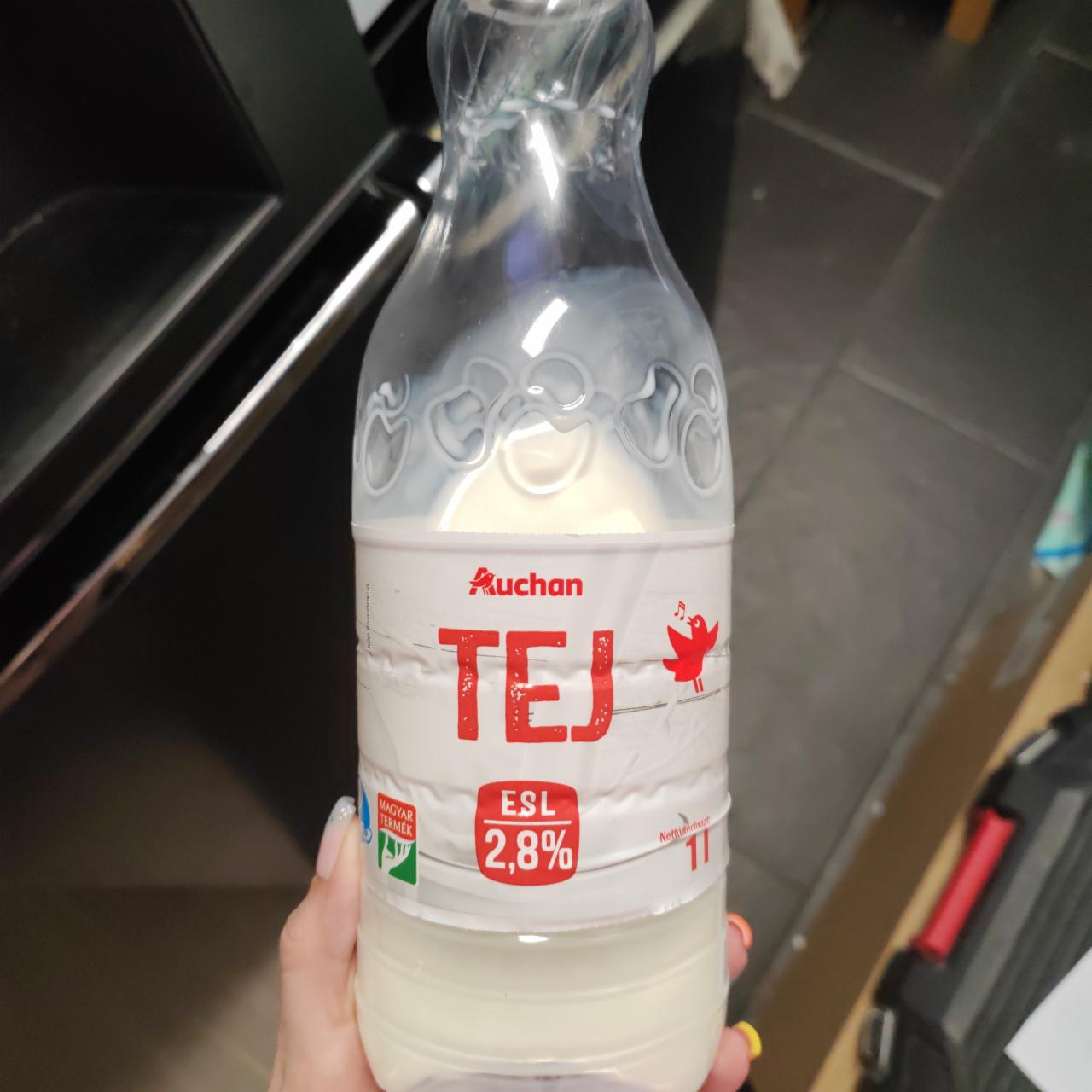 Képek - ESL Tej 2,8% Auchan