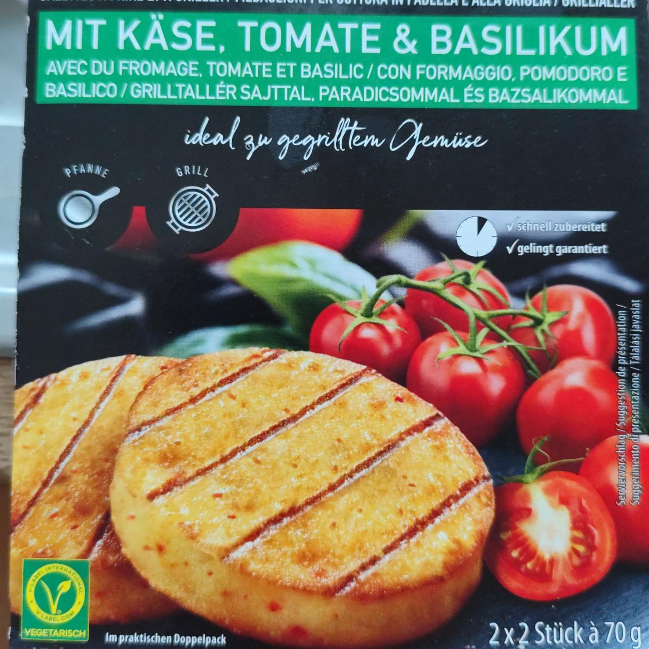 Képek - Grilltallér sajt paradicsommal és bazsalikommal BBQ