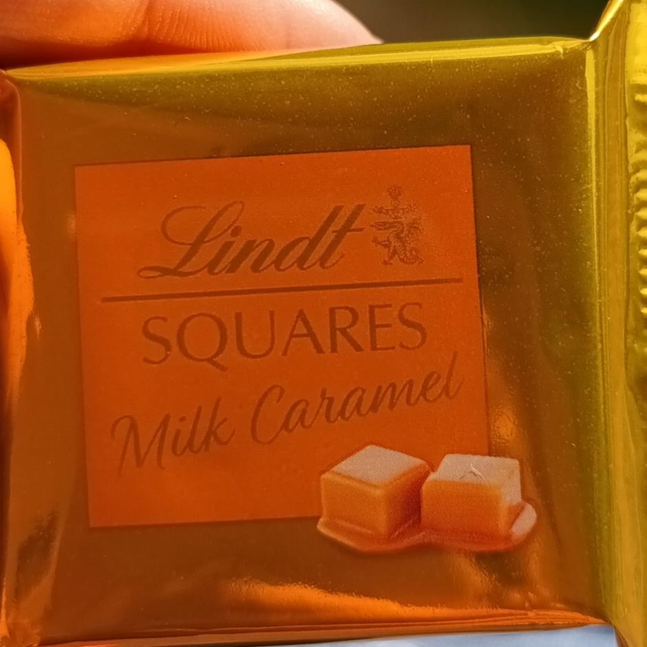 Képek - Squares Milk Caramel Lindt