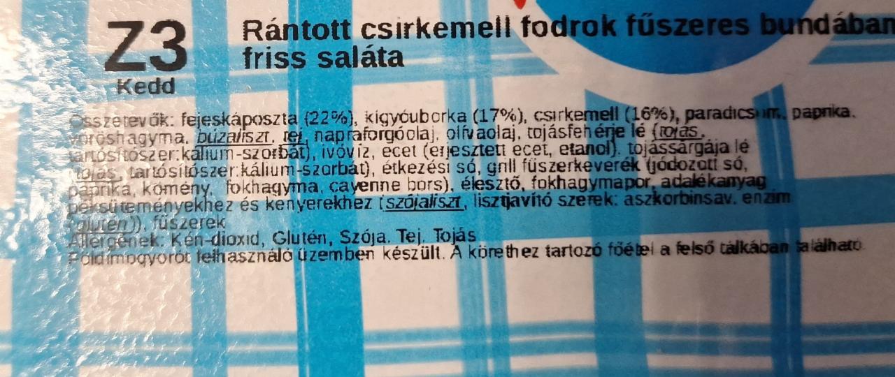 Képek - Rántott csirkemell fodrok fűszeres bundában friss saláta. Teletál