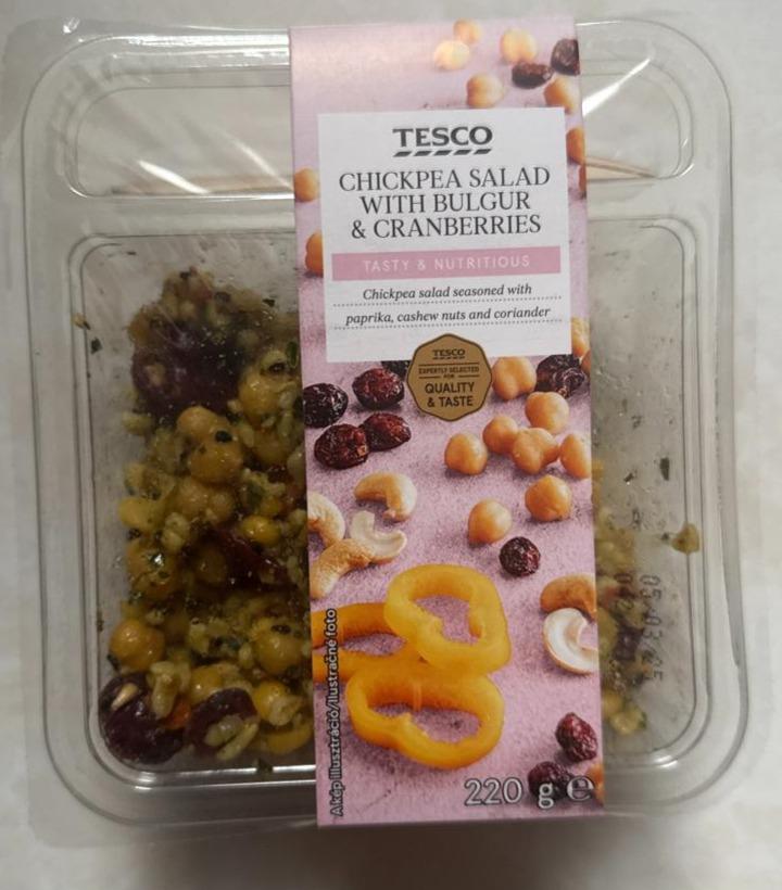 Képek - Chickpea salad with bulgur & cranberries Tesco