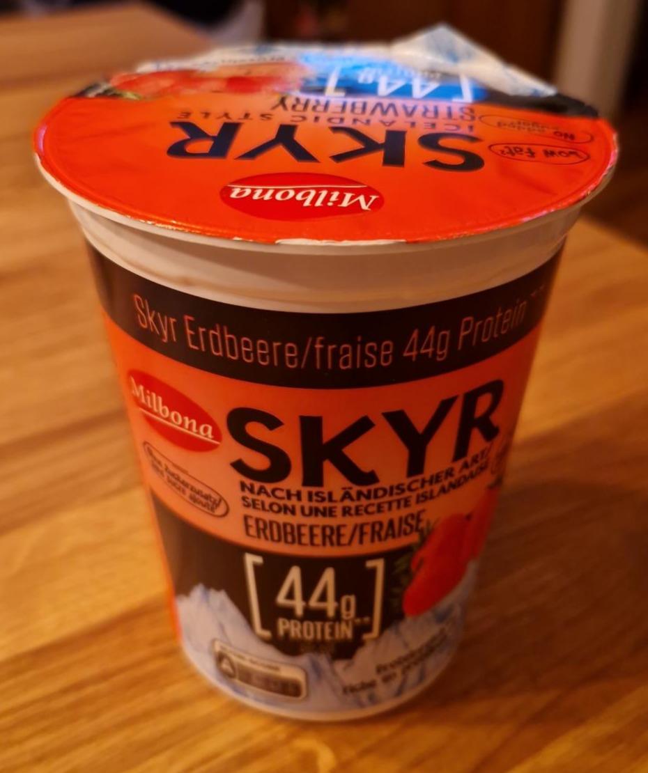 Képek - Skyr erdbeere Milbona