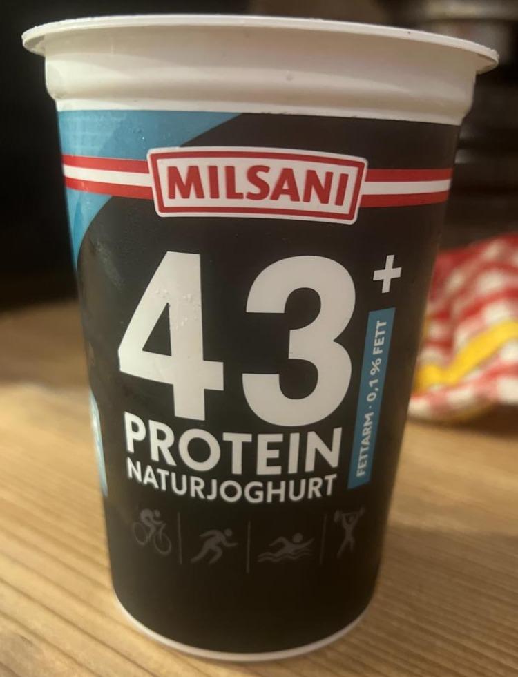 Képek - 43 protein naturjoghurt Milsani